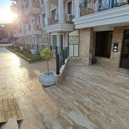 Apartment Polarstar Beach Mit Meerblick Sveti Vlas
